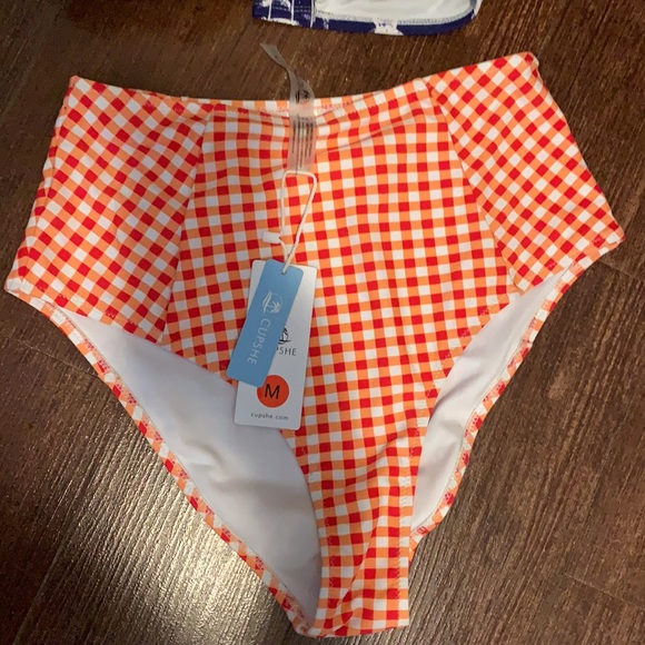 Women’s bikini - Picture 2 of 5